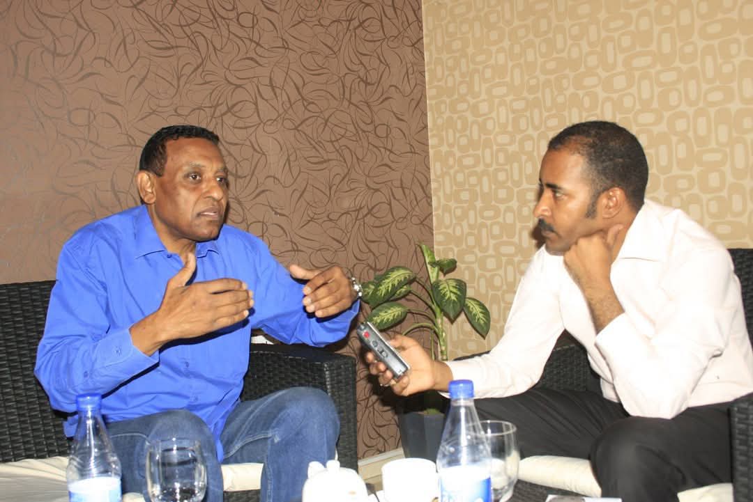 كامل ادريس