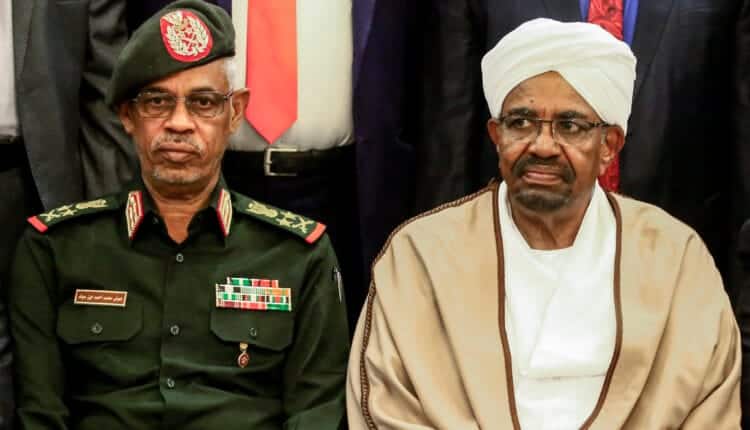 عمر البشير _ عوض ابن عوف