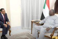 مالك عقار و كامل ادريس