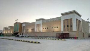 مدارس البيارق الأهلية 